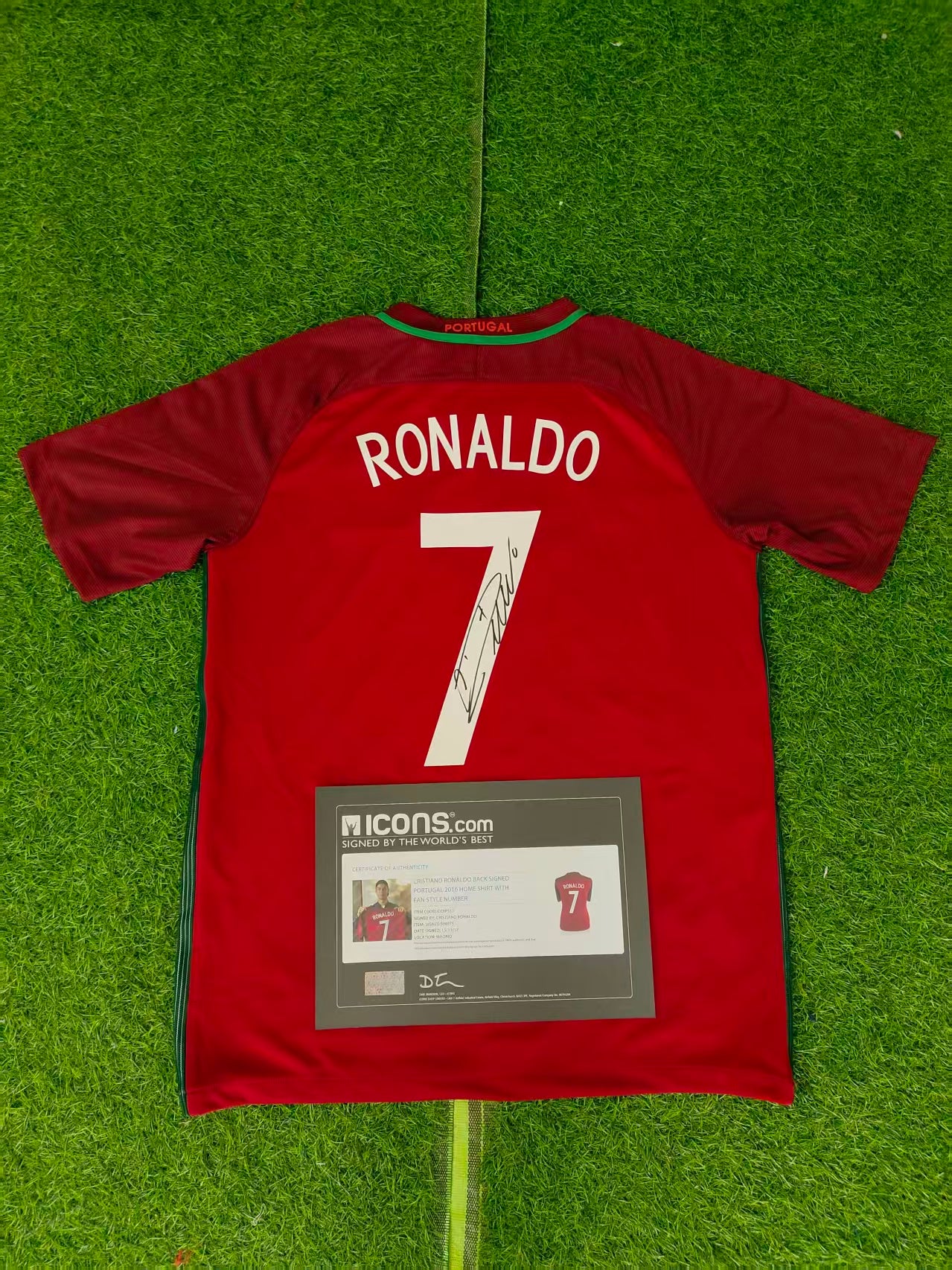 Camiseta autografiada de Cristiano Ronaldo, temporada 2016 de la Eurocopa, selección portuguesa lcons coa