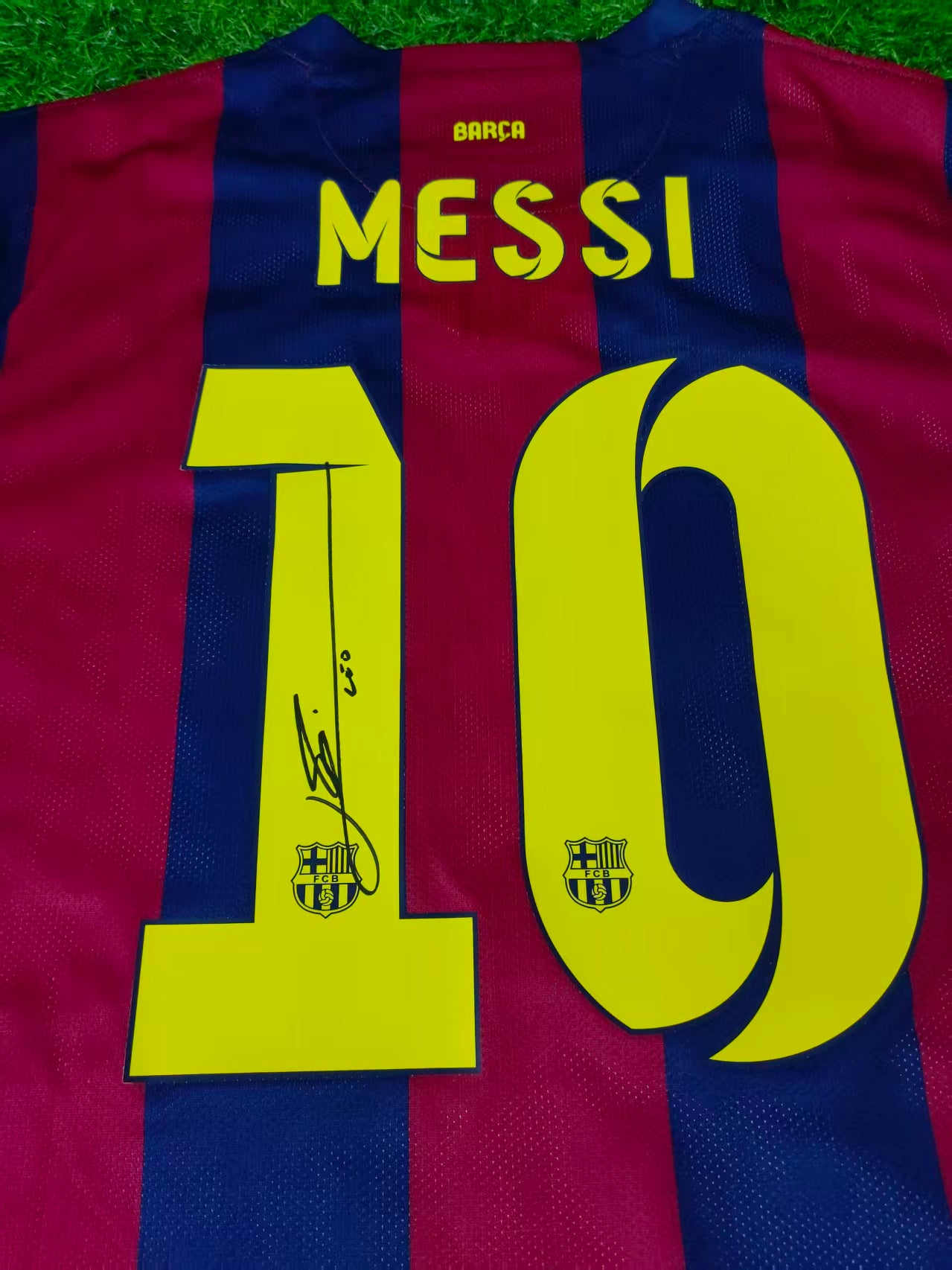 Messi 14/15 Barcelona Autographed Jersey Icons coa