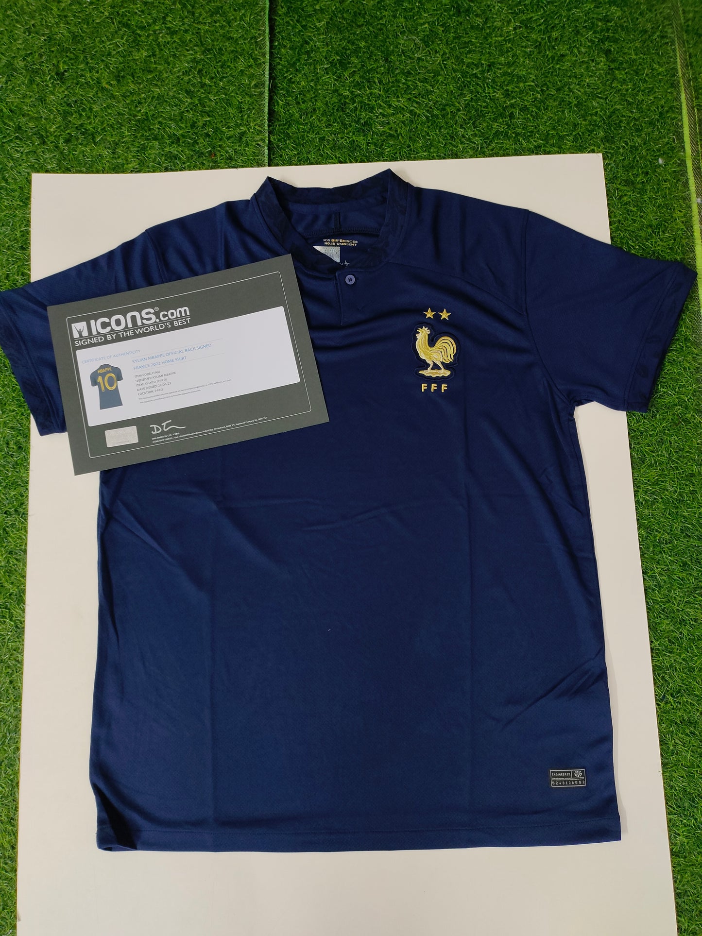 Kylian Mbappé Qatar Temporada 22/23 Camiseta Local Autografiada Icons coa