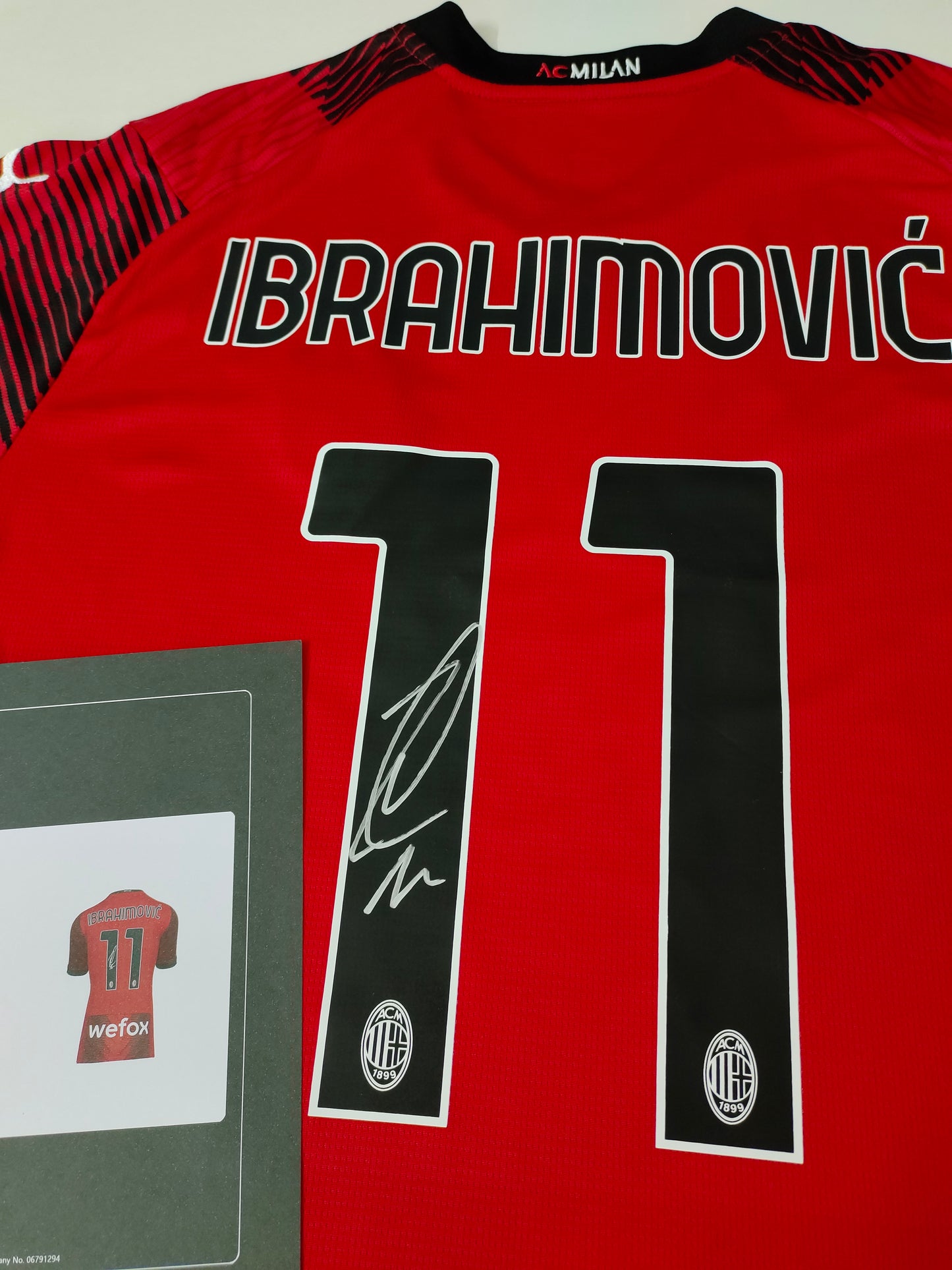 Zlatan Ibrahimović AC Milan 23/24 Season Home Autograph Jersey Icons coa