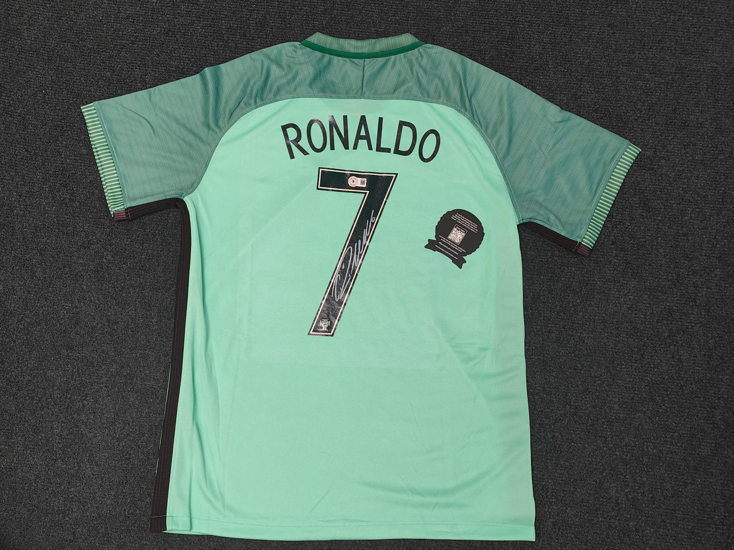 Cristiano Ronaldo Real Madrid Temporada 17/18 Visitante Camiseta Autografiada Icons coa