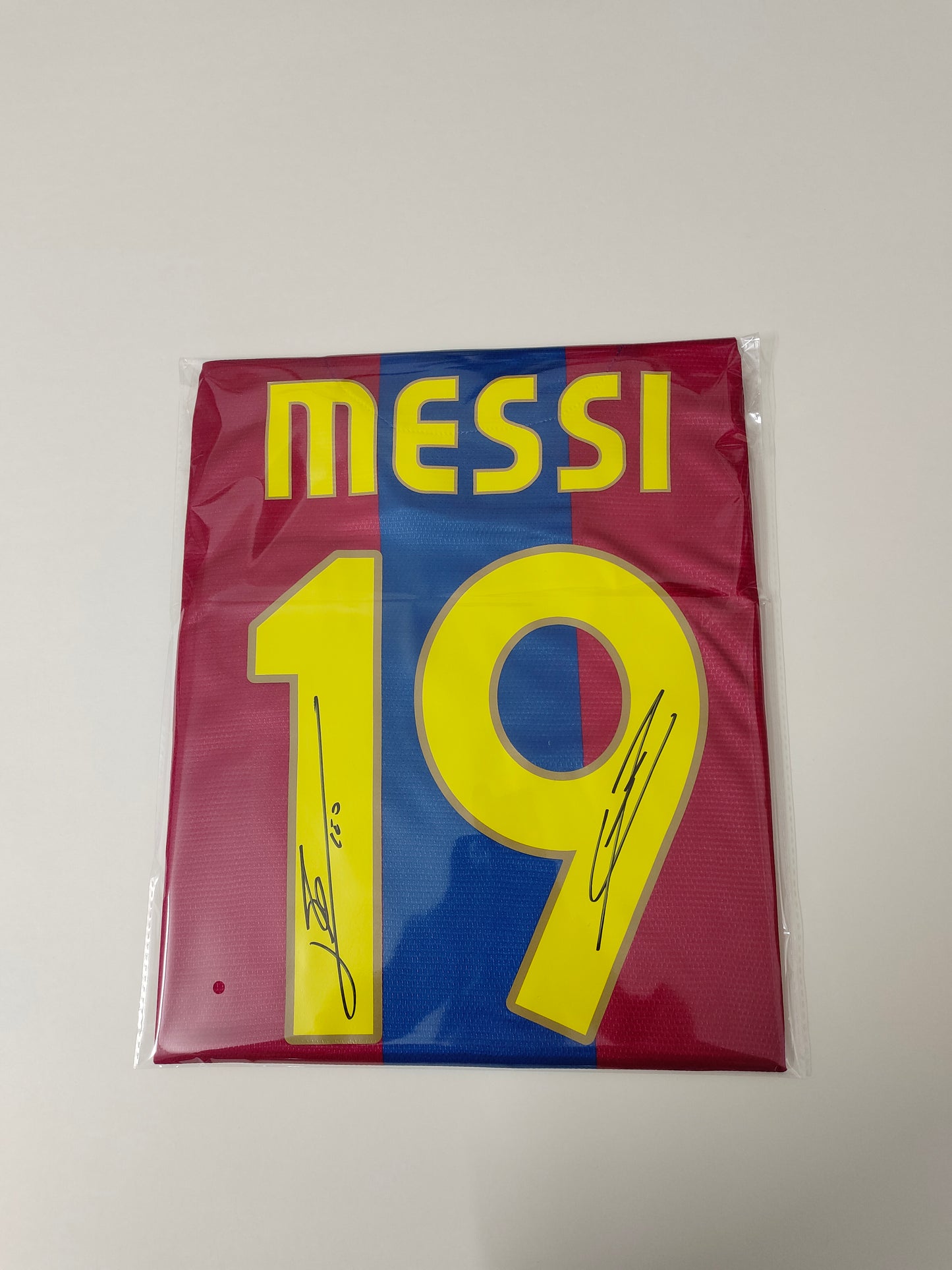 Messi and Yamal 07-08 Season Barcelona Home Autograph Jersey Icons coa