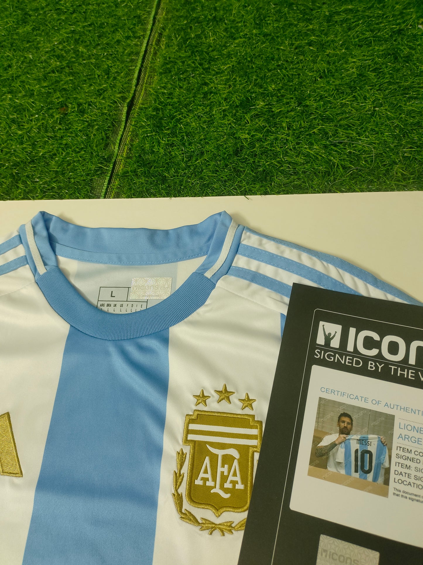Lionel Messi Argentina 24/25 Season Home Autograph Jersey Icons coa