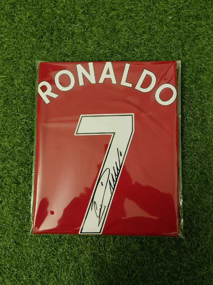Cristiano Ronaldo 21/22 Manchester United Autographed Jersey Icons coa